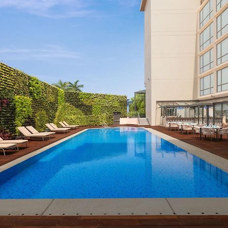 Отель Courtyard By Marriott Goa Колва Экстерьер фото