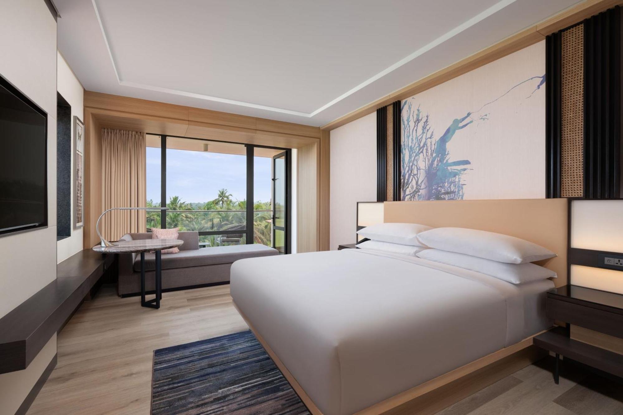 Отель Courtyard By Marriott Goa Колва Экстерьер фото