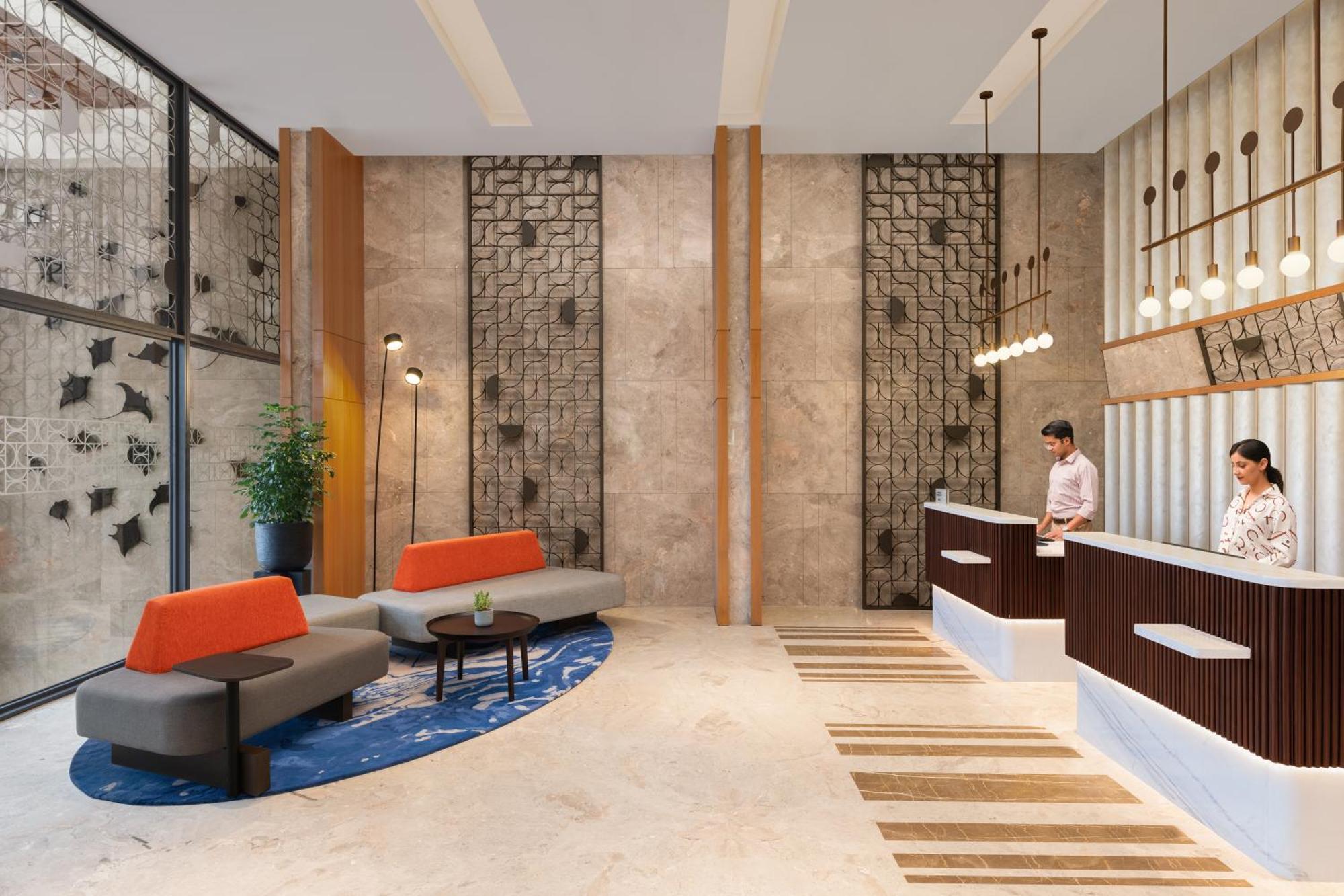 Отель Courtyard By Marriott Goa Колва Экстерьер фото