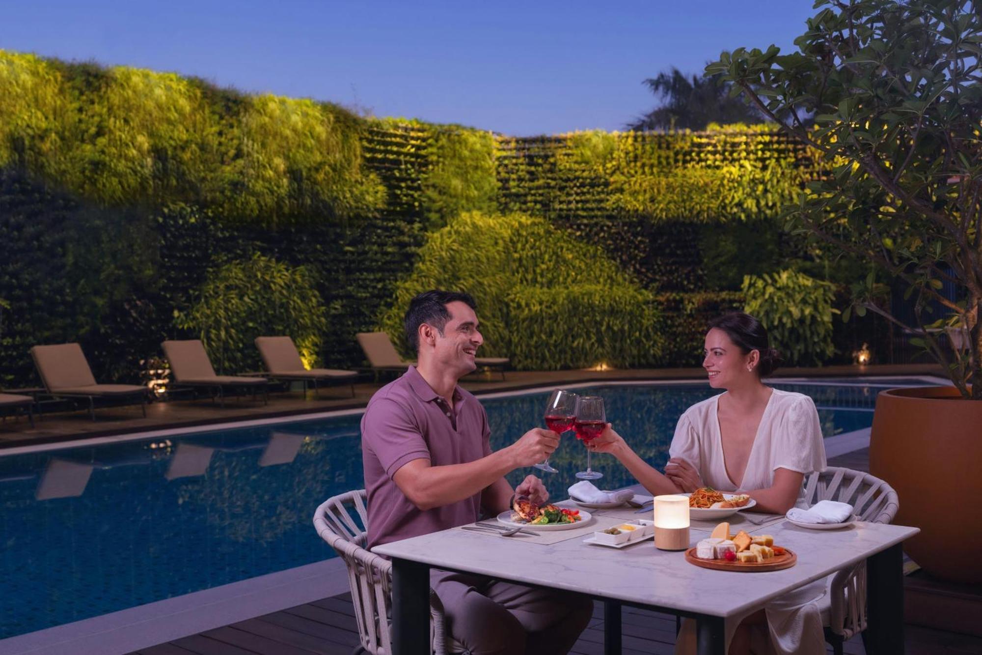Отель Courtyard By Marriott Goa Колва Экстерьер фото